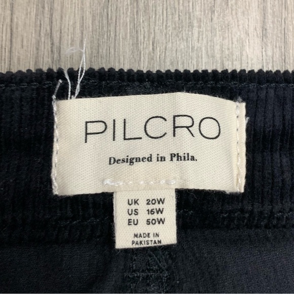 Anthropologie Pilcro Icon Low-Rise Corduroy Chop Pocket Flare Jeans Size 16W NWT - Picture 4 of 14